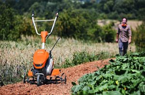 benzininis kultivatorius stihl mh 600 05 1200x1200 1